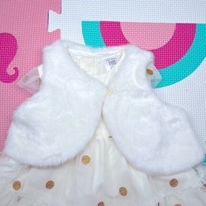 Faux Fur White Vest 3 months